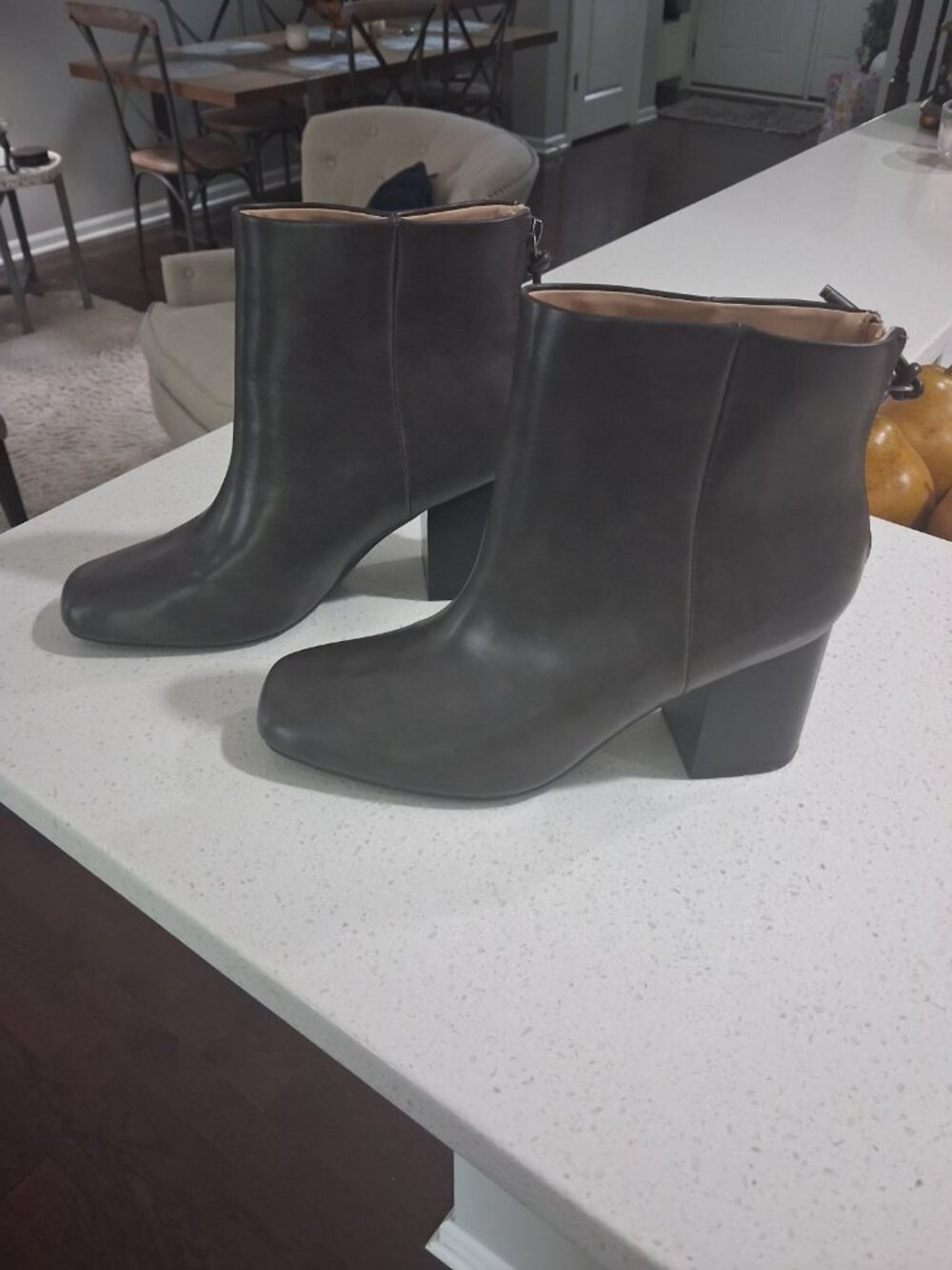 Journee Collection Audrina Block Heel Booties – Vegan Leather – Size 9.5 (BNWT) - Picture 3 of 7